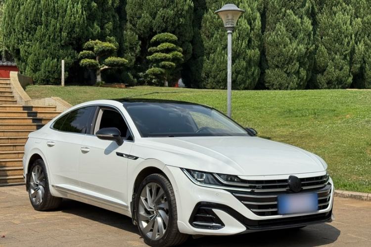 Used Volkswagen FAW-Volkswagen CC 2021 380TSI Striking Edition Exterior 2