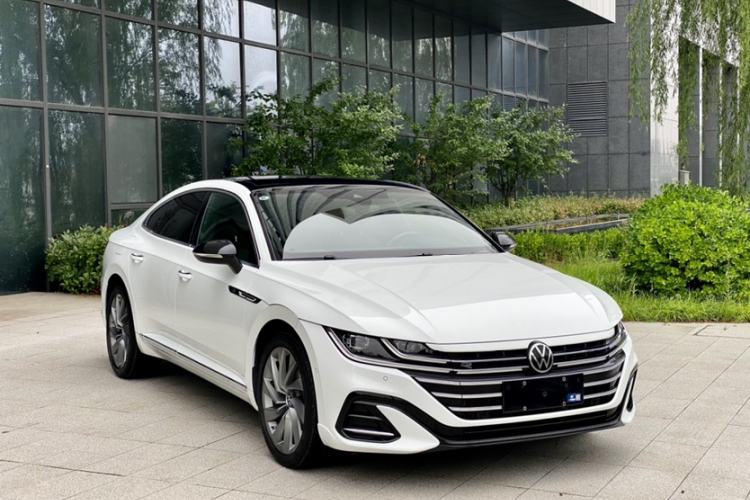 Used Volkswagen FAW-Volkswagen CC 2021 380TSI Striking Edition Exterior 2