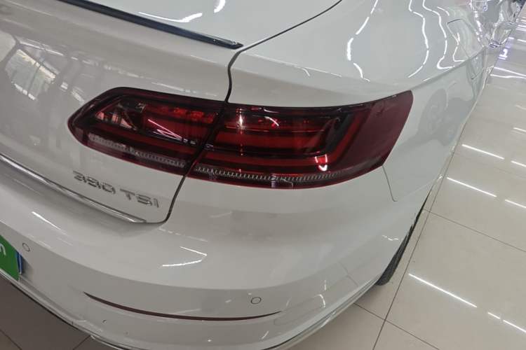 Used Volkswagen FAW-Volkswagen CC 2021 380TSI Striking Edition Exterior 3