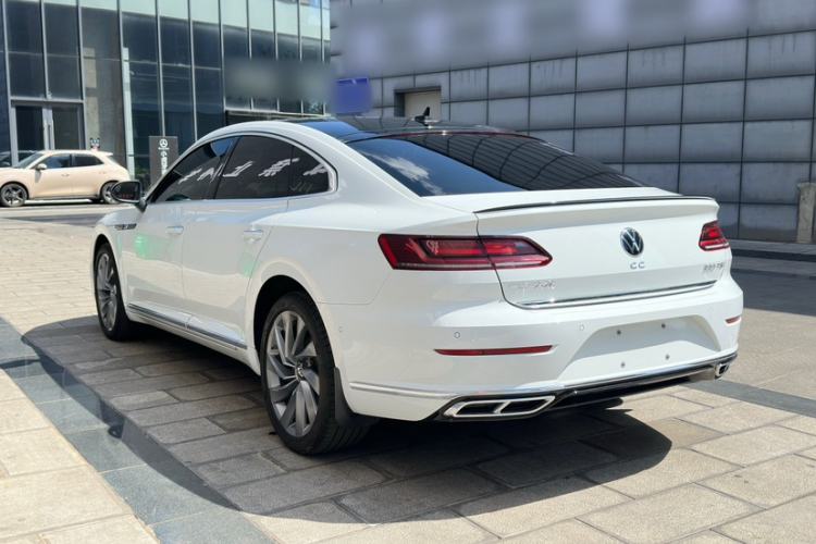 Used Volkswagen FAW-Volkswagen CC 2021 380TSI Striking Edition Exterior 3