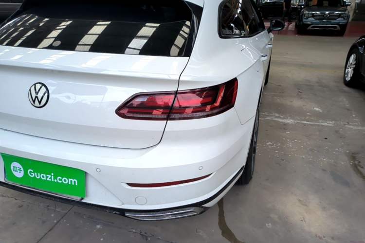 Used Volkswagen FAW-Volkswagen CC 2021 Estate Car 380TSI Vizion Edition Exterior 3