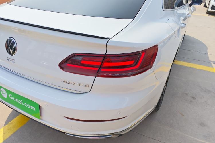 Used Volkswagen FAW-Volkswagen CC 2021 380TSI Striking Edition 30th Anniversary Model Exterior 3