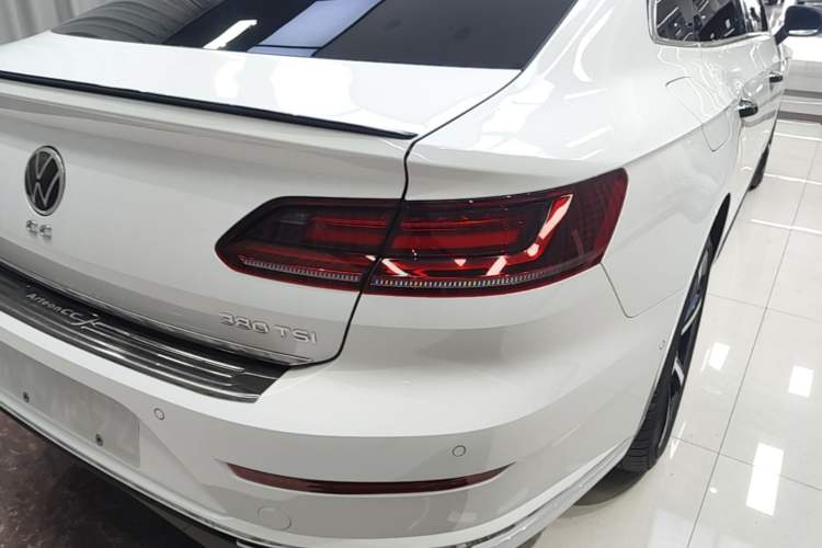 Used Volkswagen FAW-Volkswagen CC 2021 380TSI Striking Edition Exterior 3
