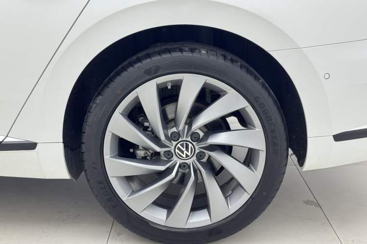 Used Volkswagen FAW-Volkswagen CC 2021 380TSI Striking Edition Exterior 4
