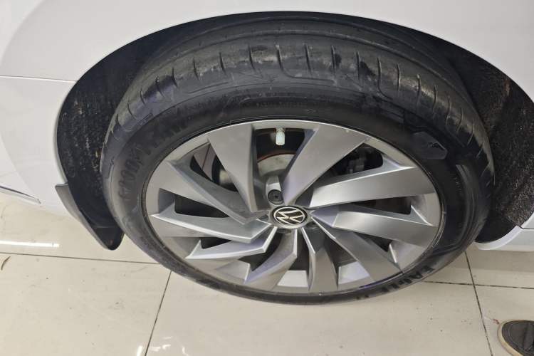Used Volkswagen FAW-Volkswagen CC 2021 380TSI Striking Edition Exterior 4