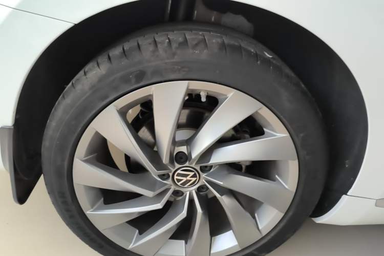 Used Volkswagen FAW-Volkswagen CC 2021 380TSI Striking Edition Exterior 5
