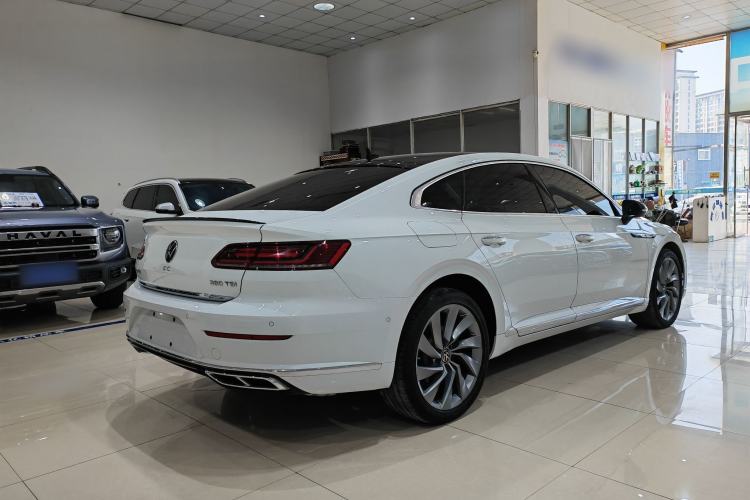 Used Volkswagen FAW-Volkswagen CC 2021 380TSI Striking Edition Exterior 5