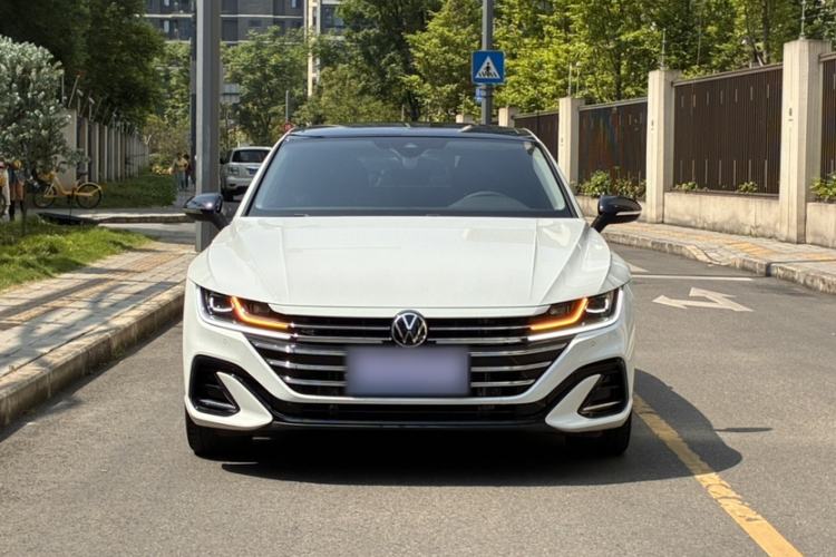 Used Volkswagen FAW-Volkswagen CC 2021 380TSI Striking Edition Exterior 5