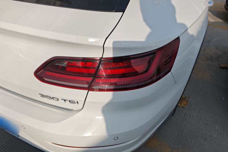 Used Volkswagen FAW-Volkswagen CC 2021 Estate Car 380TSI Vizion Edition Exterior 5