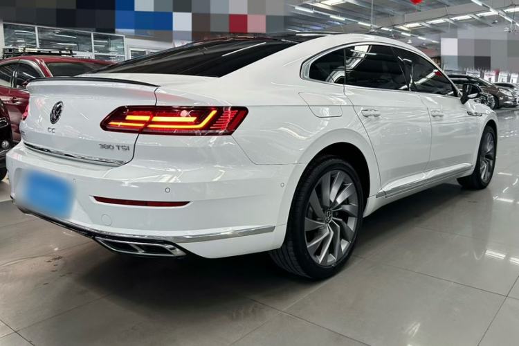Used Volkswagen FAW-Volkswagen CC 2021 380TSI Striking Edition Exterior 5