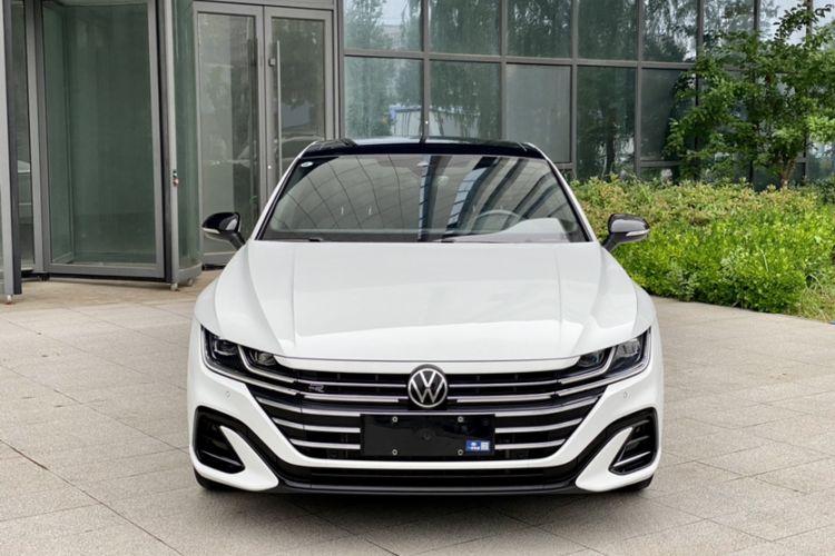 Used Volkswagen FAW-Volkswagen CC 2021 380TSI Striking Edition Exterior 5