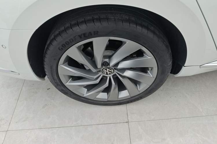 Used Volkswagen FAW-Volkswagen CC 2021 380TSI Striking Edition Exterior 5