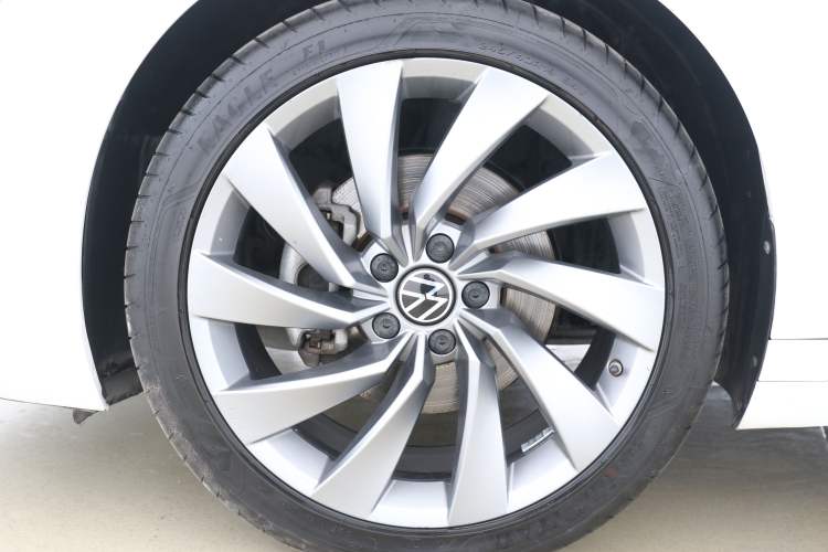 Used Volkswagen FAW-Volkswagen CC 2021 380TSI Striking Edition Exterior 8