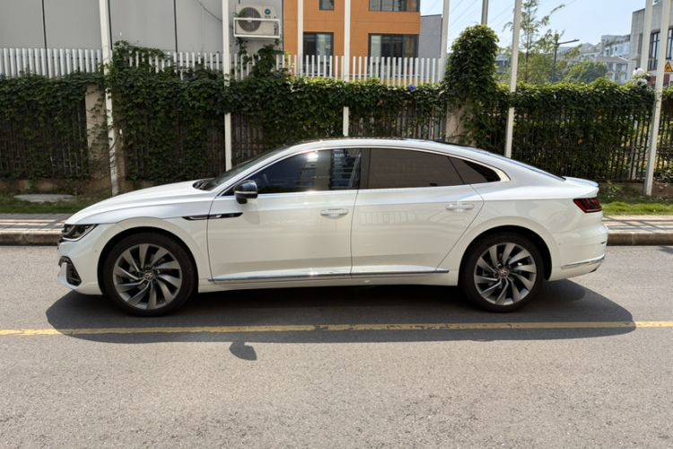 Used Volkswagen FAW-Volkswagen CC 2021 380TSI Striking Edition Exterior 9