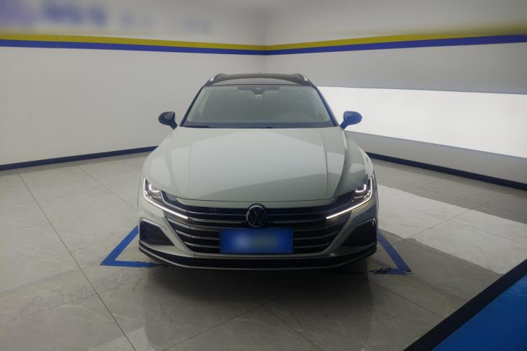 Used Volkswagen FAW-Volkswagen CC 2021 Estate Car 380TSI Vizion Edition Front