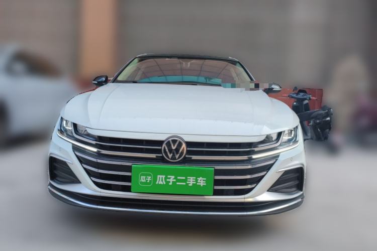 Used Volkswagen FAW-Volkswagen CC 2021 Estate Vehicle 380TSI Vizzion Edition Front