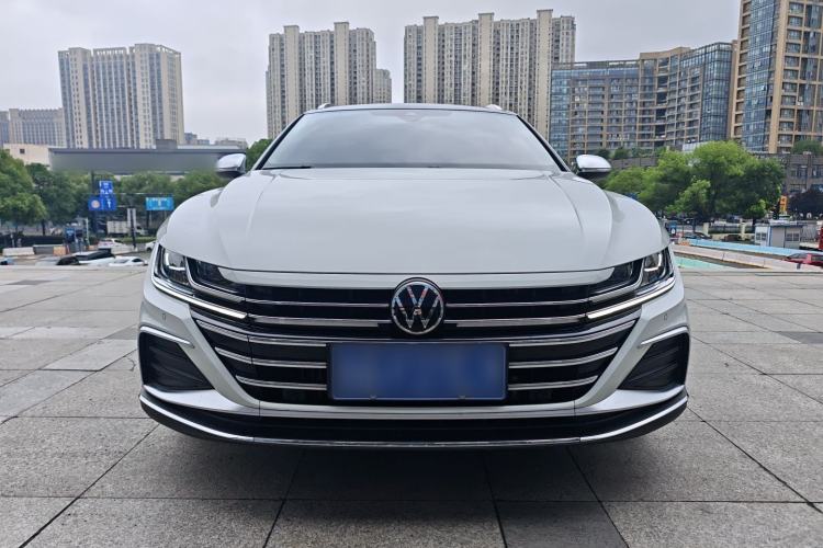 Used Volkswagen FAW-Volkswagen CC 2021 Estate Car 380TSI Vizion Edition Front