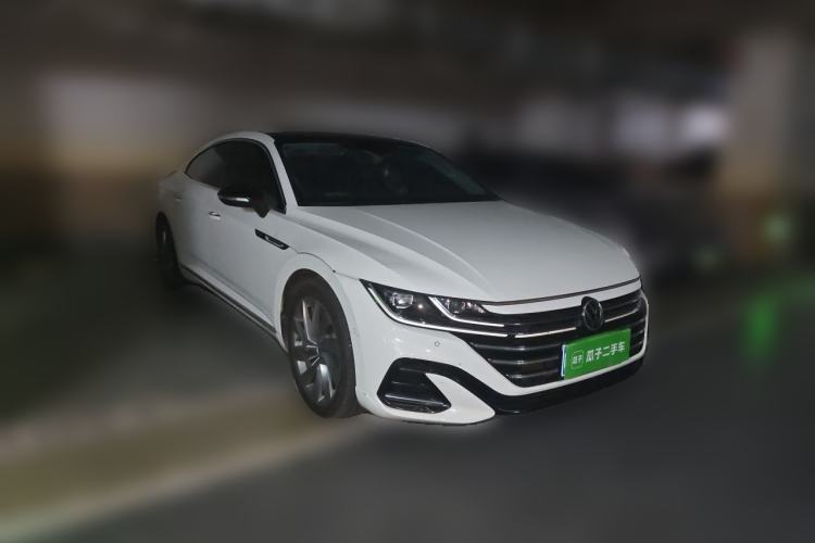 Used Volkswagen FAW-Volkswagen CC 2021 380TSI Striking Edition Front Right 45 Deg