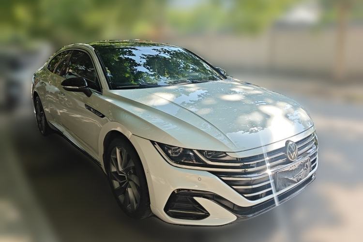 Used Volkswagen FAW-Volkswagen CC 2021 380TSI Striking Edition Front Right 45 Deg