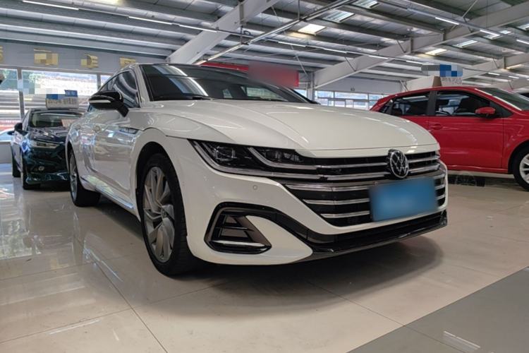 Used Volkswagen FAW-Volkswagen CC 2021 380TSI Striking Edition Front Right 45 Deg