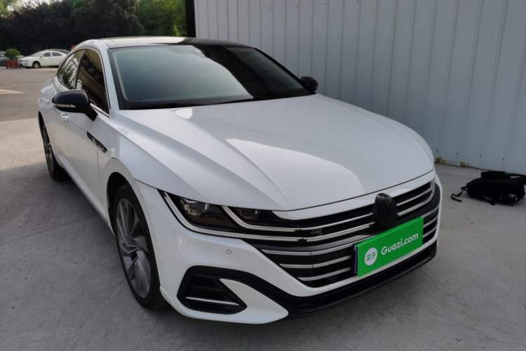 Used Volkswagen FAW-Volkswagen CC 2021 380TSI Striking Edition Front Right 45 Deg