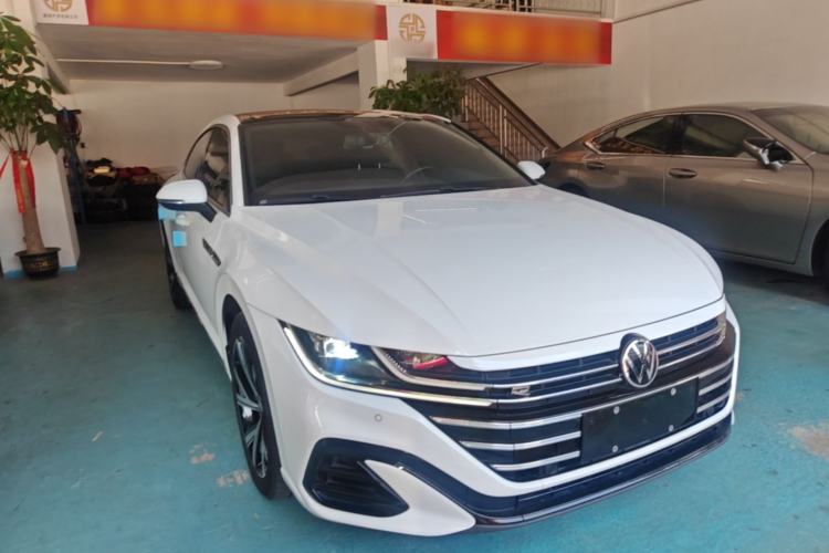 Used Volkswagen FAW-Volkswagen CC 2021 330TSI Ignite Edition Front Right 45 Deg