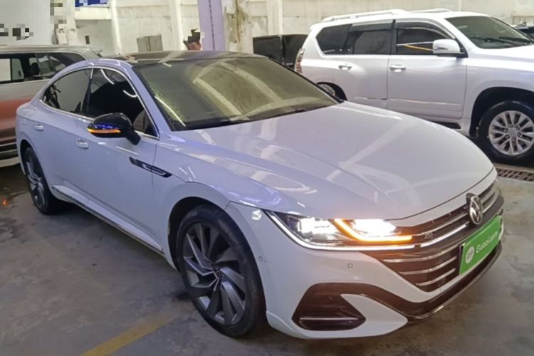 Used Volkswagen FAW-Volkswagen CC 2021 380TSI Striking Edition Front Right 45 Deg