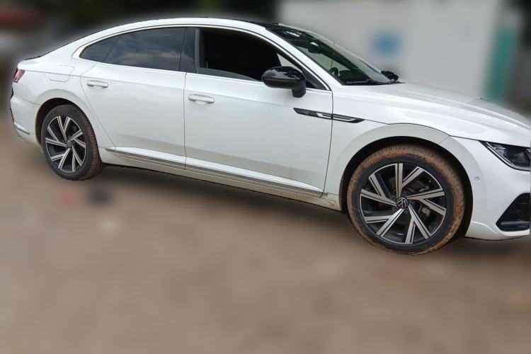 Used Volkswagen FAW-Volkswagen CC 2021 380TSI Striking Edition 30th Anniversary Model Front Right 45 Deg
