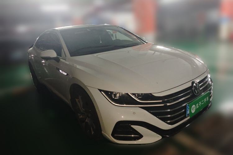 Used Volkswagen FAW-Volkswagen CC 2021 330TSI Launch Edition Front Right 45 Deg