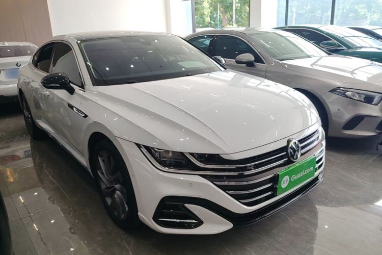 Used Volkswagen FAW-Volkswagen CC 2021 380TSI Striking Edition Front Right 45 Deg