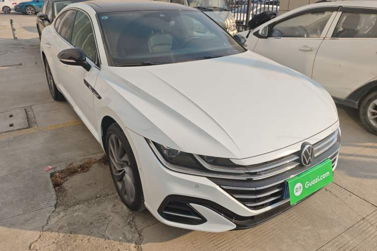 Used Volkswagen FAW-Volkswagen CC 2021 380TSI Striking Edition Front Right 45 Deg