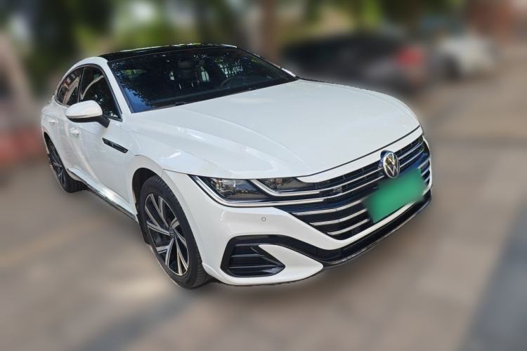 Used Volkswagen FAW-Volkswagen CC 2021 330TSI Ignite Edition Front Right 45 Deg