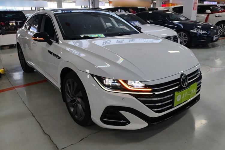 Used Volkswagen FAW-Volkswagen CC 2021 380TSI Striking Edition Front Right 45 Deg