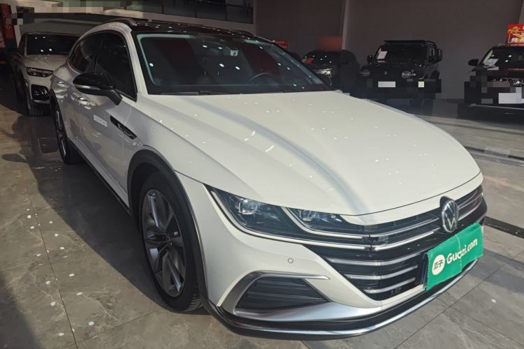 Used Volkswagen FAW-Volkswagen CC 2021 Estate Car 380TSI Vizion Edition Front Right 45 Deg