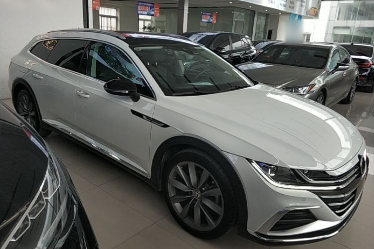 Used Volkswagen FAW-Volkswagen CC 2021 Estate Car 380TSI Vizion Edition Front Right 45 Deg