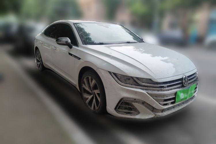 Used Volkswagen FAW-Volkswagen CC 2021 380TSI Striking Edition Front Right 45 Deg