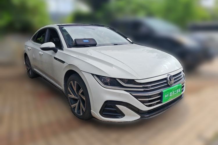 Used Volkswagen FAW-Volkswagen CC 2021 330TSI Ignite Edition Front Right 45 Deg