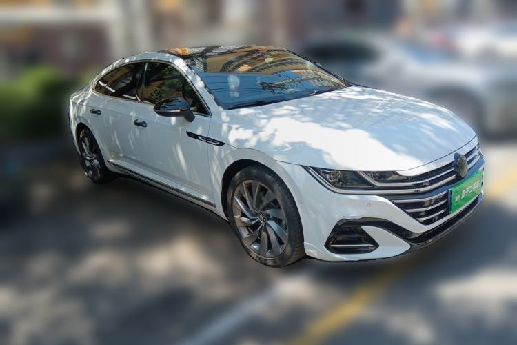Used Volkswagen FAW-Volkswagen CC 2021 380TSI Striking Edition Front Right 45 Deg
