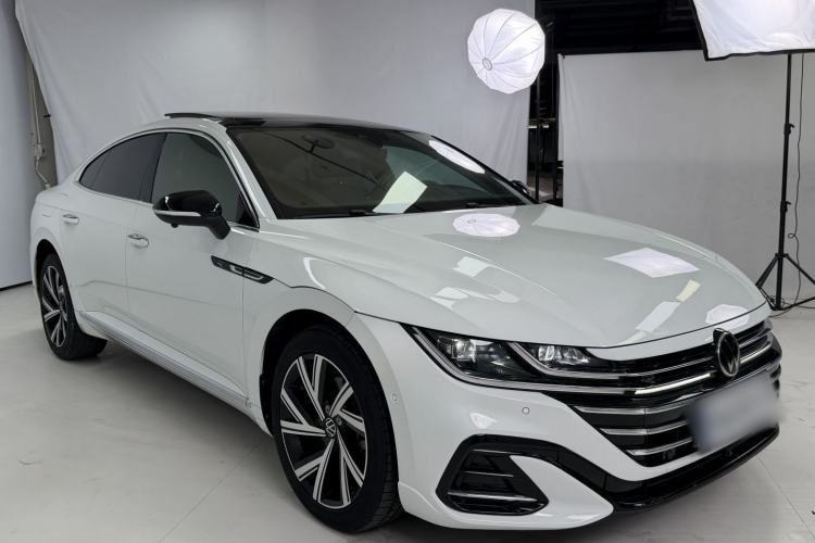Used Volkswagen FAW-Volkswagen CC 2021 380TSI Striking Edition Front Right 45 Deg