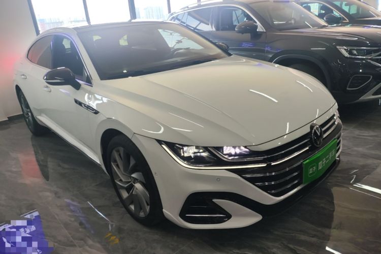 Used Volkswagen FAW-Volkswagen CC 2021 380TSI Striking Edition Front Right 45 Deg