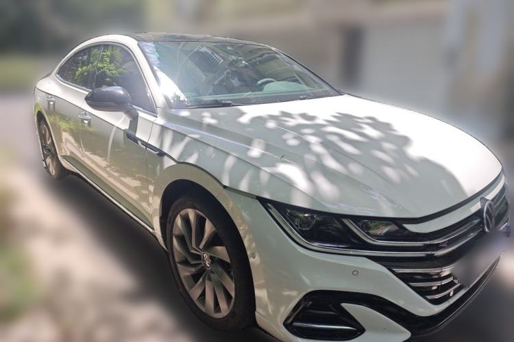 Used Volkswagen FAW-Volkswagen CC 2021 380TSI Striking Edition Front Right 45 Deg