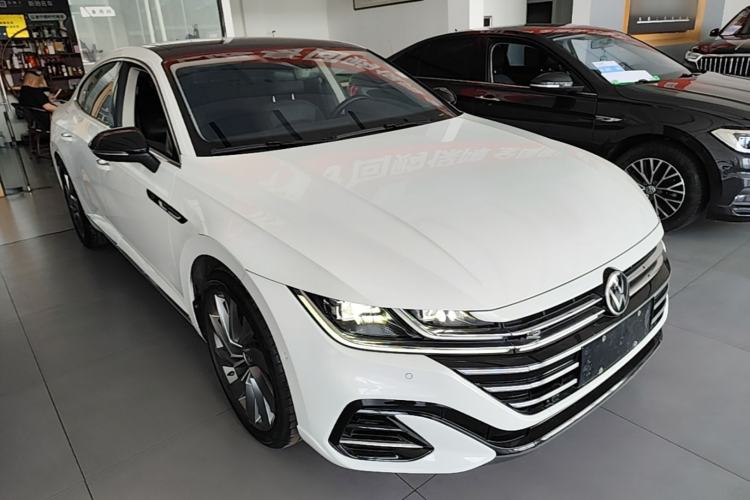 Used Volkswagen FAW-Volkswagen CC 2021 380TSI Striking Edition Front Right 45 Deg