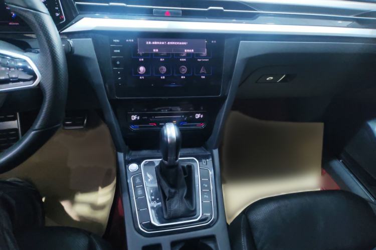 Used Volkswagen FAW-Volkswagen CC 2021 380TSI Striking Edition Gear Lever