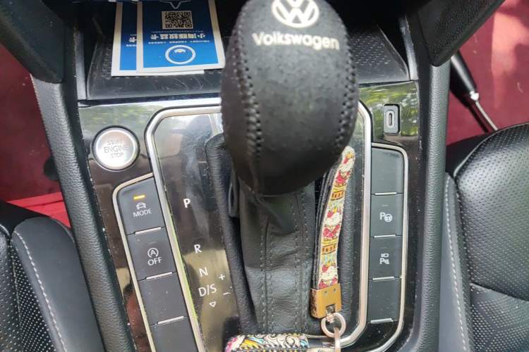 Used Volkswagen FAW-Volkswagen CC 2021 380TSI Striking Edition Gear Lever