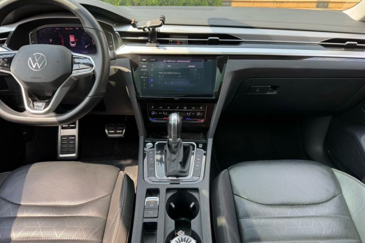 Used Volkswagen FAW-Volkswagen CC 2021 380TSI Striking Edition Gear Lever