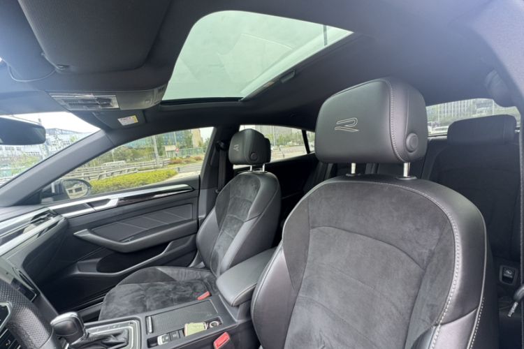 Used Volkswagen FAW-Volkswagen CC 2021 330TSI Ignite Edition Headliner