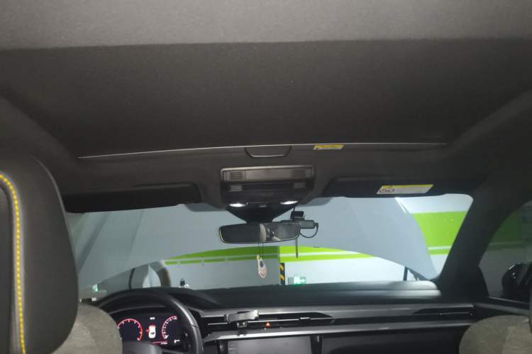 Used Volkswagen FAW-Volkswagen CC 2021 380TSI Striking Edition Headliner