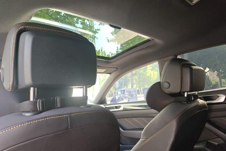 Used Volkswagen FAW-Volkswagen CC 2021 380TSI Striking Edition Headliner