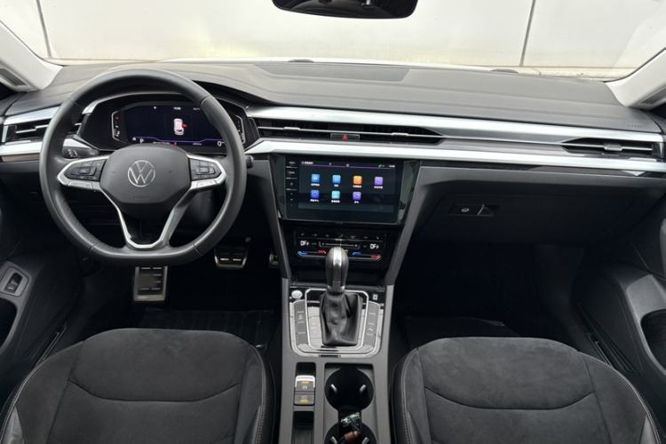 Used Volkswagen FAW-Volkswagen CC 2021 Estate Car 330TSI Hunter Vision Edition Interior 1