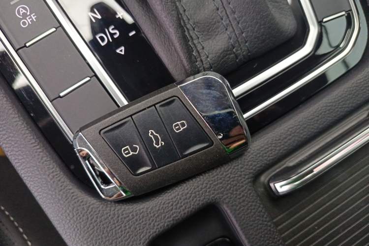Used Volkswagen FAW-Volkswagen CC 2021 380TSI Striking Edition Interior 1